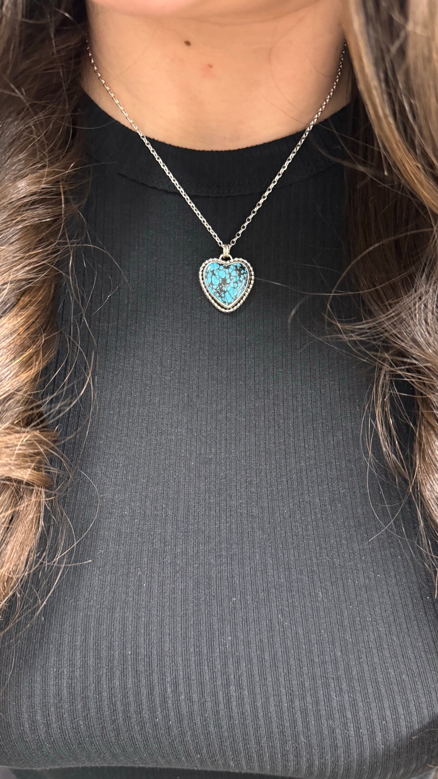Beaded Hubei Turquoise Heart Necklace 18 Inch (2)