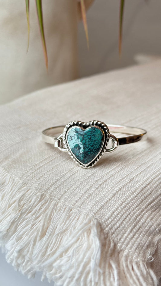 Polychrome Hubei Turquoise Heart Tension Cuff (small-med)