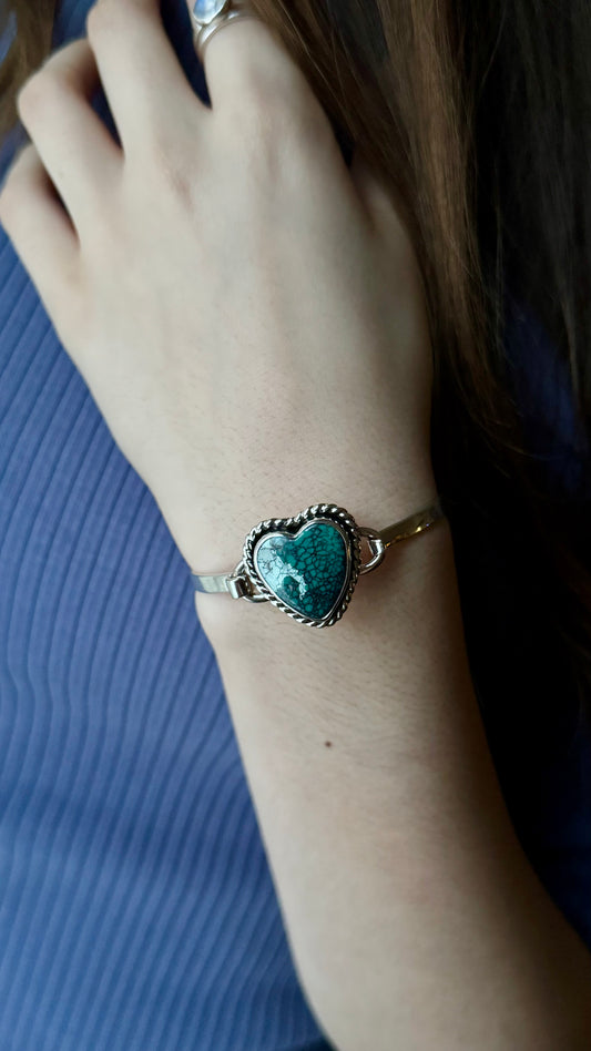 Polychrome Hubei Turquoise Heart Tension Cuff (small-med)