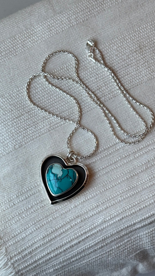 Hubei Turquoise Halo Heart Necklace 18 inch