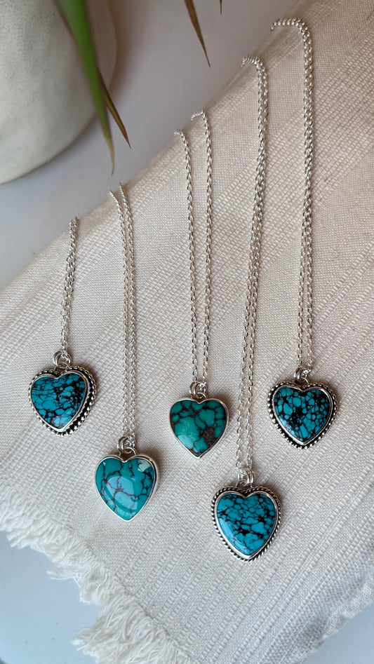 Beaded Hubei Turquoise Heart Necklace 18 inch