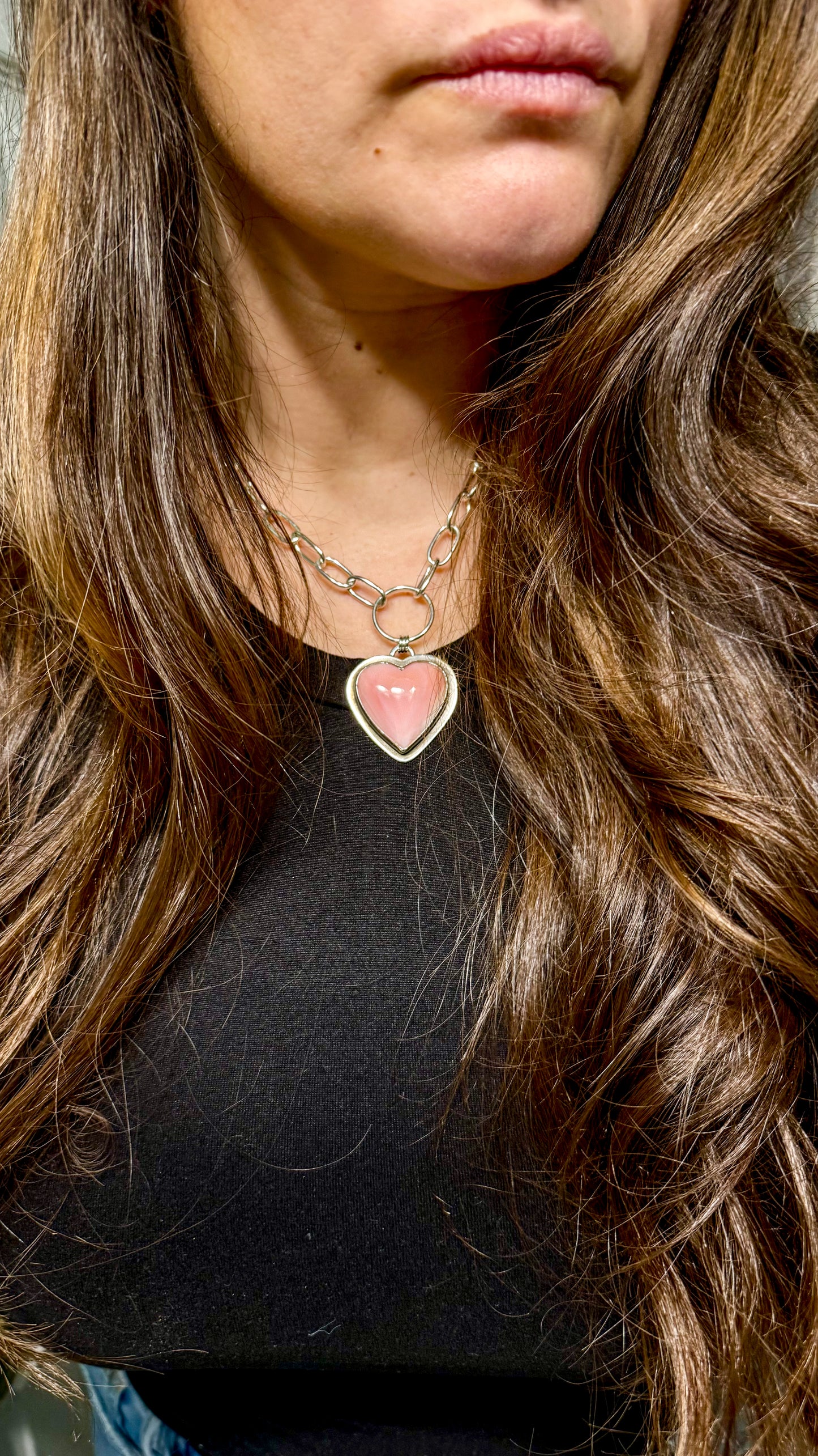 Queen Conch Shell Heart Necklace 18 inch