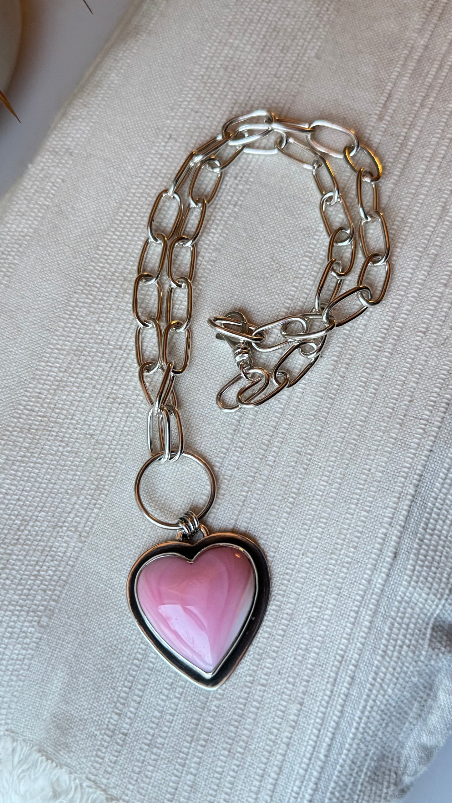 Queen Conch Shell Heart Necklace 18 inch