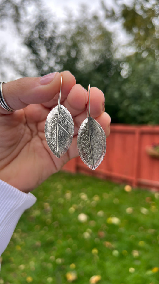 Autumn- Small Leaf Earrings (1)