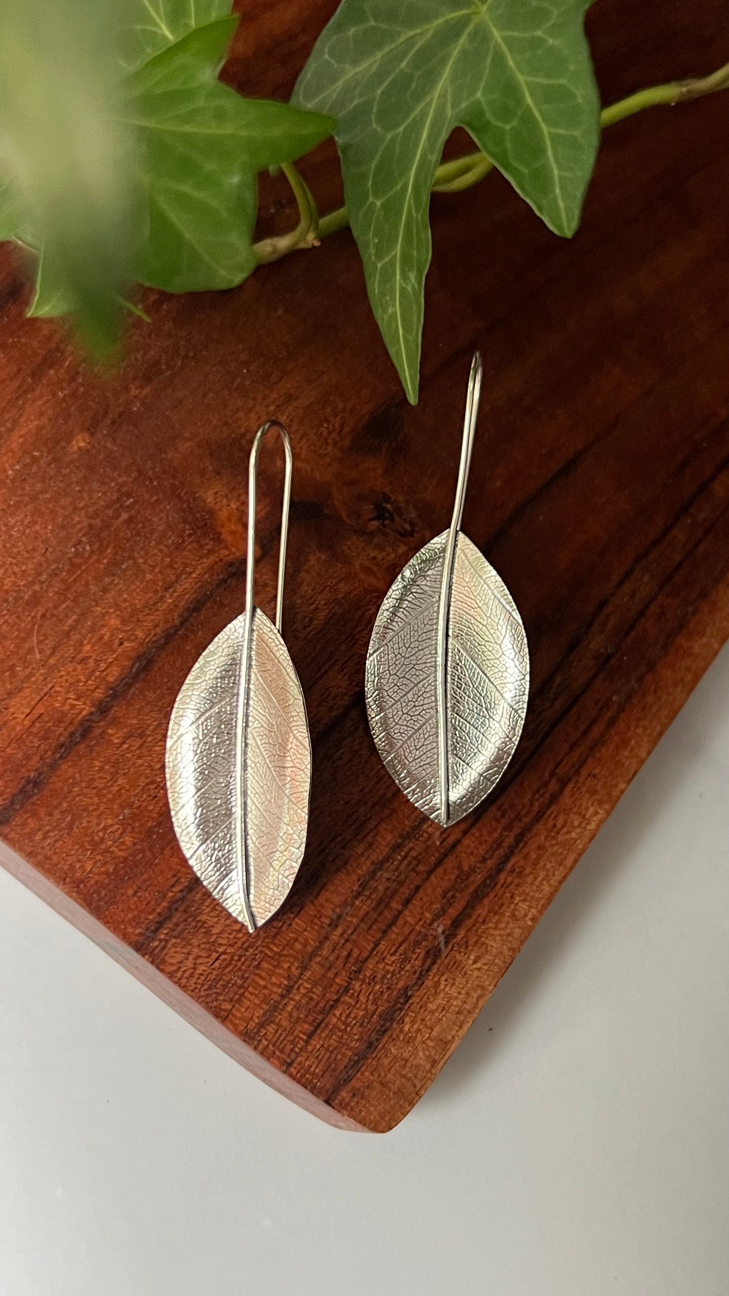 Autumn- Small Leaf Earrings (1)