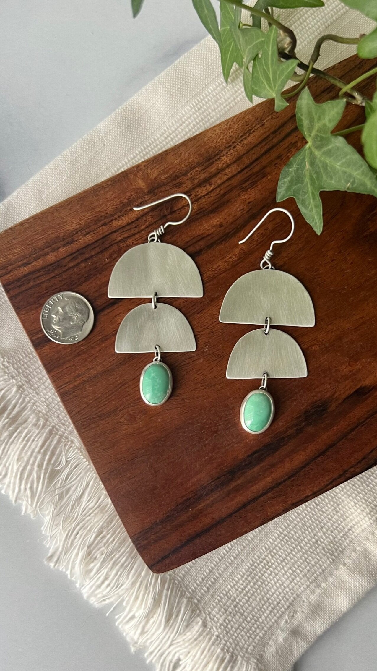 *Stevie* New Lander Dangle earrings