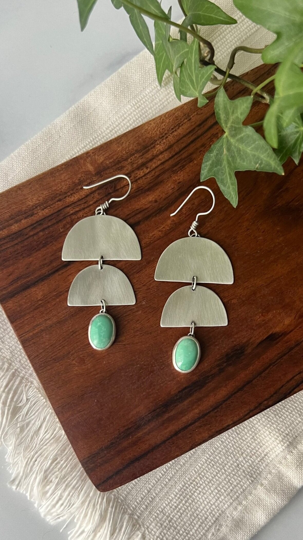 *Stevie* New Lander Dangle earrings