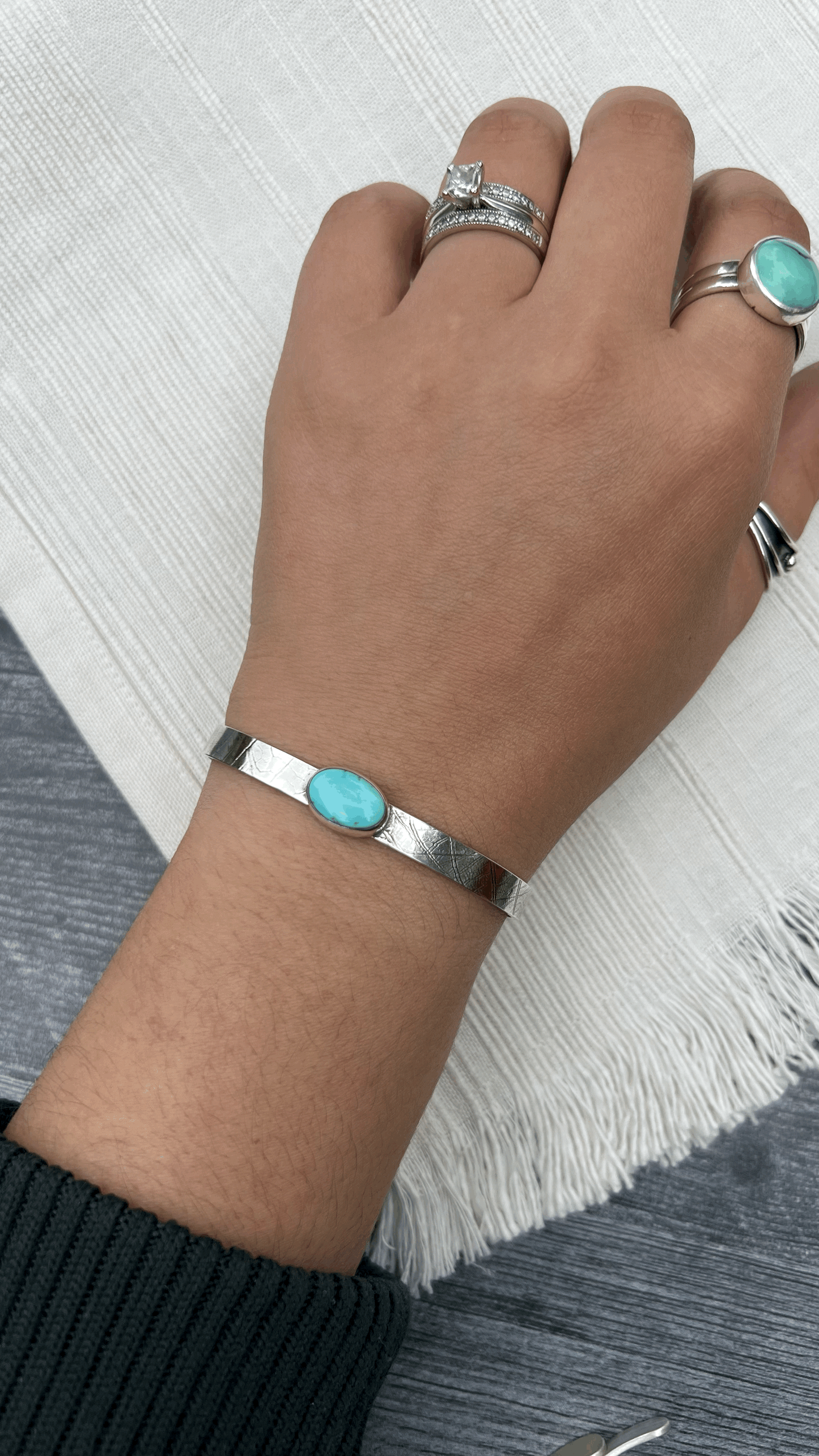 Lone Mountain Turquoise Cuff (M/L Thin Band)